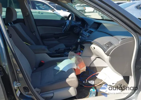 2009 Honda Accord 2.4 Lx-P из США, поврежденный, VIN 1HGCP264X9A186234